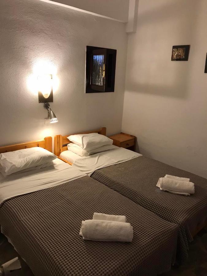 Oasis Aparthotel Skiathos-stad Buitenkant foto